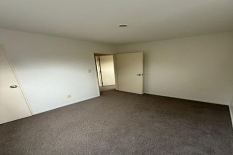 Photo of property in 12/36 West Coast Road, Glen Eden, Auckland, 0602