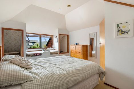 Photo of property in 4 Libra Place, Kawaha Point, Rotorua, 3010