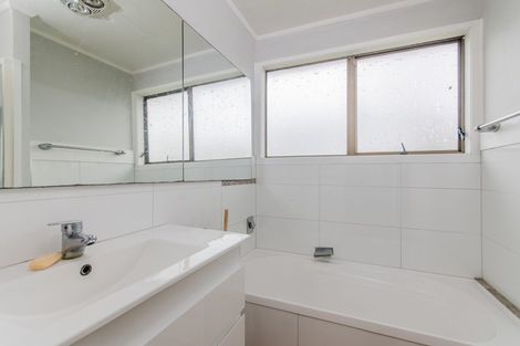 Photo of property in 436 Porchester Road, Randwick Park, Auckland, 2105