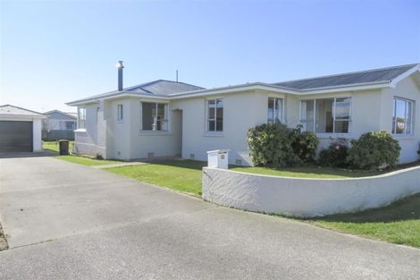 Photo of property in 99 Kitchener Street, Gore, 9710