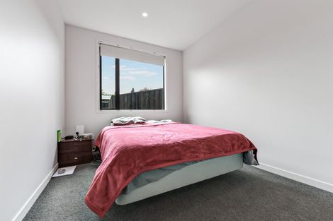 Photo of property in 2/14 Mitcham Avenue, Forest Lake, Hamilton, 3200