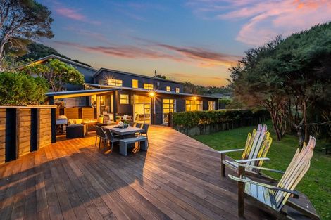 Photo of property in 17 Scoresby Grove, Whitby, Porirua, 5024