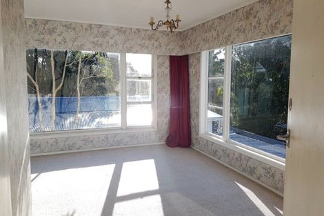 Photo of property in 6 Bloomfield Place, Epsom, Auckland, 1023