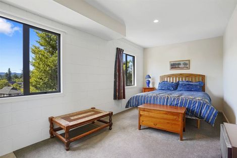 Photo of property in 56 Saint James Avenue, Hanmer Springs, 7334