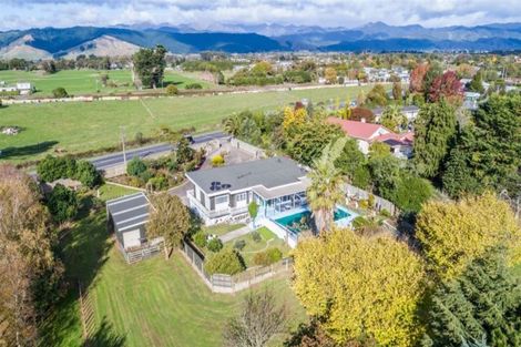 Photo of property in 37 The Avenue, Levin, 5510