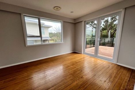 Photo of property in 21 Maple Grove, Maungaraki, Lower Hutt, 5010