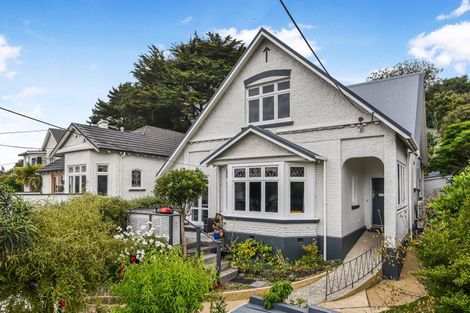 Photo of property in 155 Victoria Road, Saint Clair, Dunedin, 9012