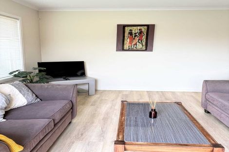 Photo of property in 37/64 Kawaha Point Road, Kawaha Point, Rotorua, 3010