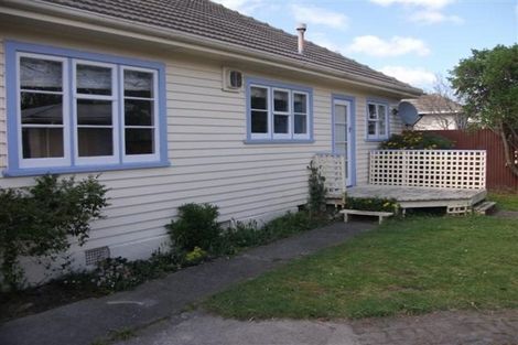 Photo of property in 5 Foster Street, Taita, Lower Hutt, 5011