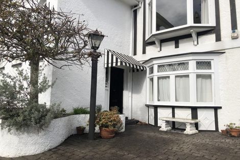 Photo of property in 2/73b Carlton Gore Road, Newmarket, Auckland, 1023