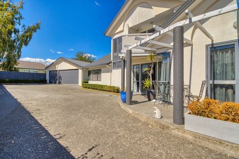 Photo of property in 4 Kingsgate Close, Havelock North, 4130