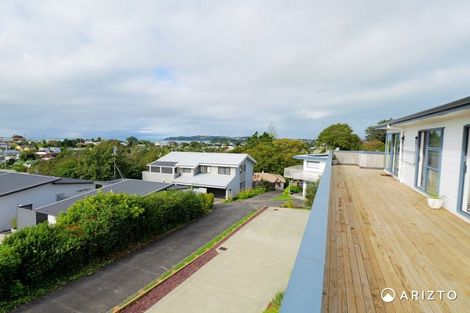 Photo of property in 29 Gledstane Road, Stanmore Bay, Whangaparaoa, 0932