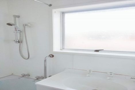 Photo of property in 1/36 Blacklock Avenue, Henderson, Auckland, 0612