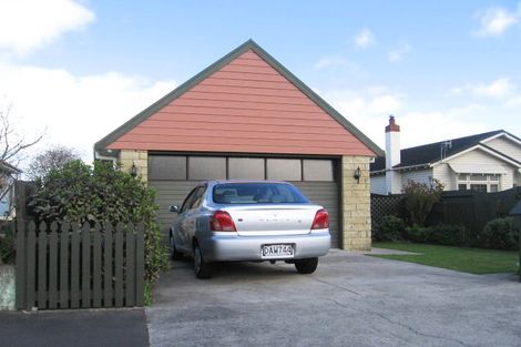 Photo of property in 48 Roy Street, Palmerston North, 4410