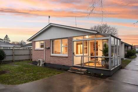 Photo of property in 250b Harewood Road, Bishopdale, Christchurch, 8053
