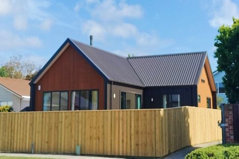 Photo of property in 92 Sullivan Avenue, Woolston, Christchurch, 8023