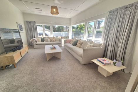 Photo of property in 403 Muritai Road, Eastbourne, Lower Hutt, 5013