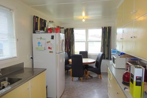 Photo of property in 6 Bovis Street, Shannon, 4821