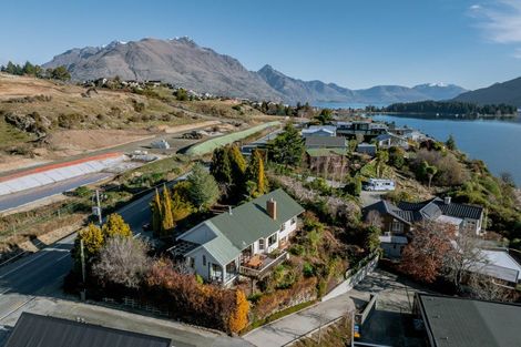 Photo of property in 367 Peninsula Road, Kelvin Heights, Queenstown, 9300