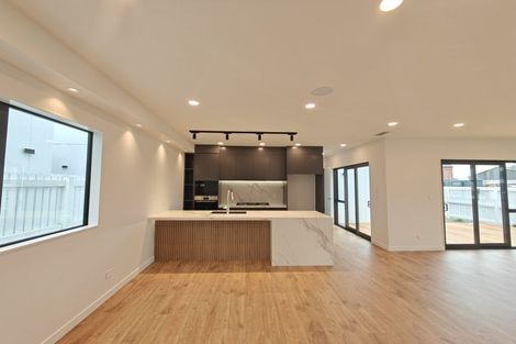 Photo of property in 1 Pukeko Road, Hobsonville, Auckland, 0616