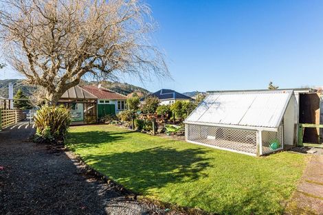 Photo of property in 38 Dover Road, Wainuiomata, Lower Hutt, 5014