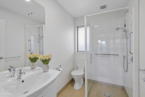 Photo of property in 4/19 Tower Street, Hornby, Christchurch, 8042