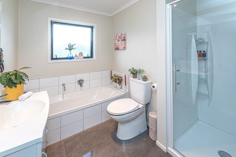 Photo of property in 23 Magnolia Crescent, Tawhero, Whanganui, 4501