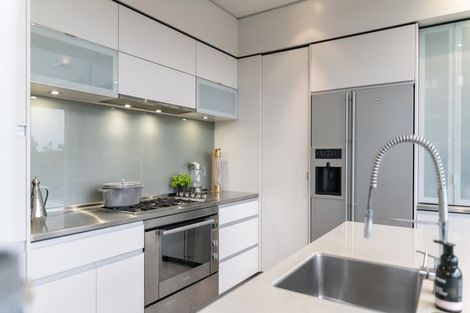 Photo of property in 18 Sheriff Place, Riverlea, Hamilton, 3216