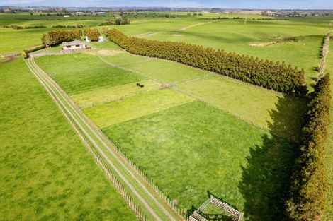 Photo of property in 302 Otaraoa Road, Motunui, Waitara, 4383