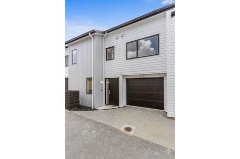 Photo of property in 7b Kotahi Road, Mount Wellington, Auckland, 1062