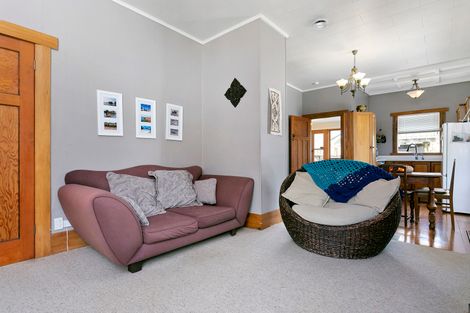 Photo of property in 21 Williams Street, Cambridge, 3434