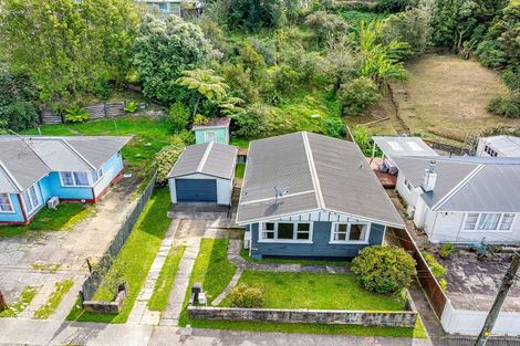 Photo of property in 171 Sievers Grove, Cannons Creek, Porirua, 5024
