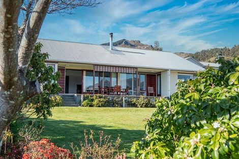 Photo of property in 113 Beach Road, Akaroa, 7520