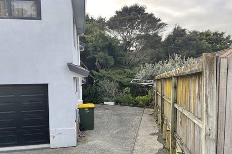 Photo of property in 89a Mt Lebanon Crescent, The Gardens, Auckland, 2105