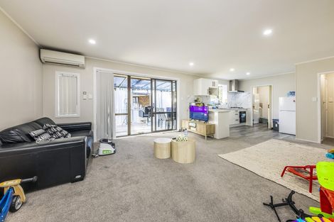 Photo of property in 4/86 Carruth Road, Papatoetoe, Auckland, 2025