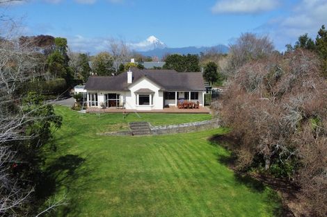 Photo of property in 26 Shelter Grove, Frankleigh Park, New Plymouth, 4310