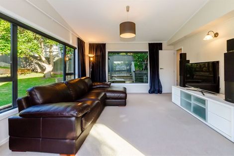 Photo of property in 109 Seaview Road, Paraparaumu Beach, Paraparaumu, 5032