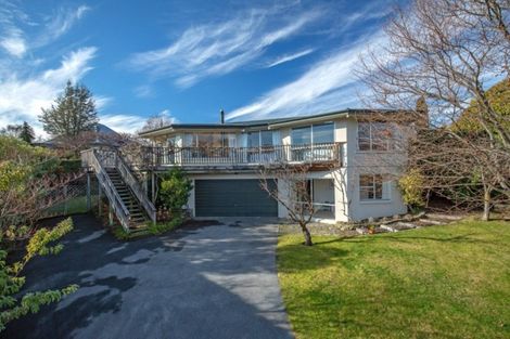 Photo of property in 20 Hunter Crescent, Wanaka, 9305