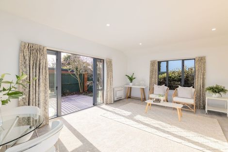 Photo of property in 5 Stroud Lane, Papanui, Christchurch, 8053