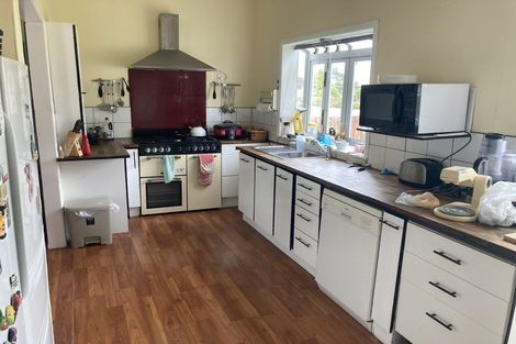 Photo of property in 11 Preston Street, Eltham, 4322