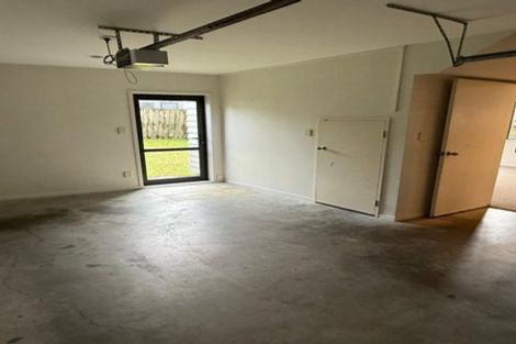 Photo of property in 12/36 West Coast Road, Glen Eden, Auckland, 0602