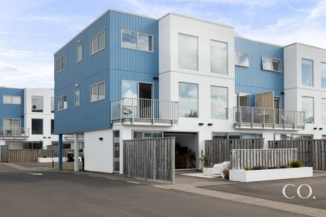 Photo of property in 31 Reynolds Place, Papamoa Beach, Papamoa, 3118