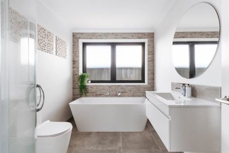 Photo of property in 51 Manawa Road, Papamoa Beach, Papamoa, 3118