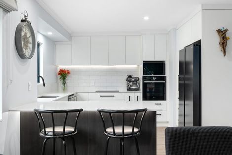 Photo of property in 114b Sandwich Road, St Andrews, Hamilton, 3200