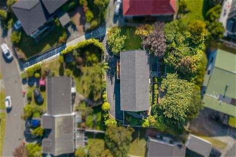 Photo of property in 8 Makatote Grove, Churton Park, Wellington, 6037