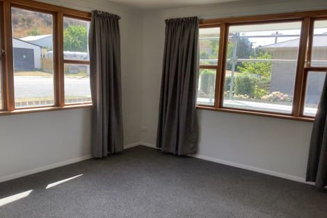 Photo of property in 6 Smith Street, Roxburgh, 9500