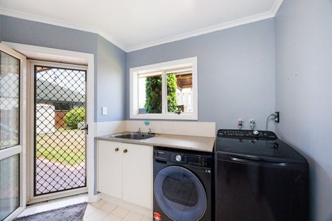Photo of property in 15 Flemington Lane, Awapuni, Palmerston North, 4412