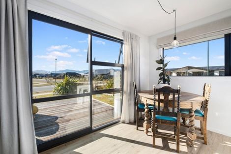 Photo of property in 60 Sherwin Avenue, Albert Town, Wanaka, 9305