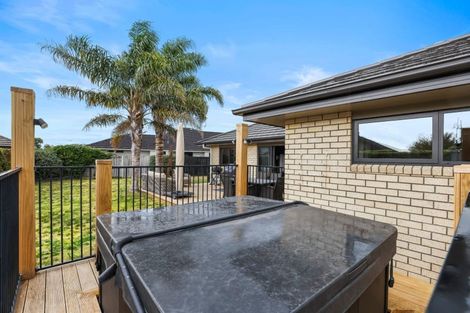 Photo of property in 123 Saint James Drive, Huntington, Hamilton, 3210