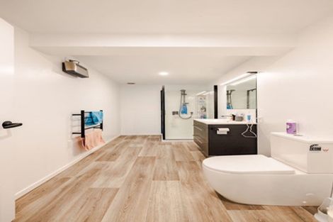 Photo of property in 52 Maitland Street, Dunedin Central, Dunedin, 9016